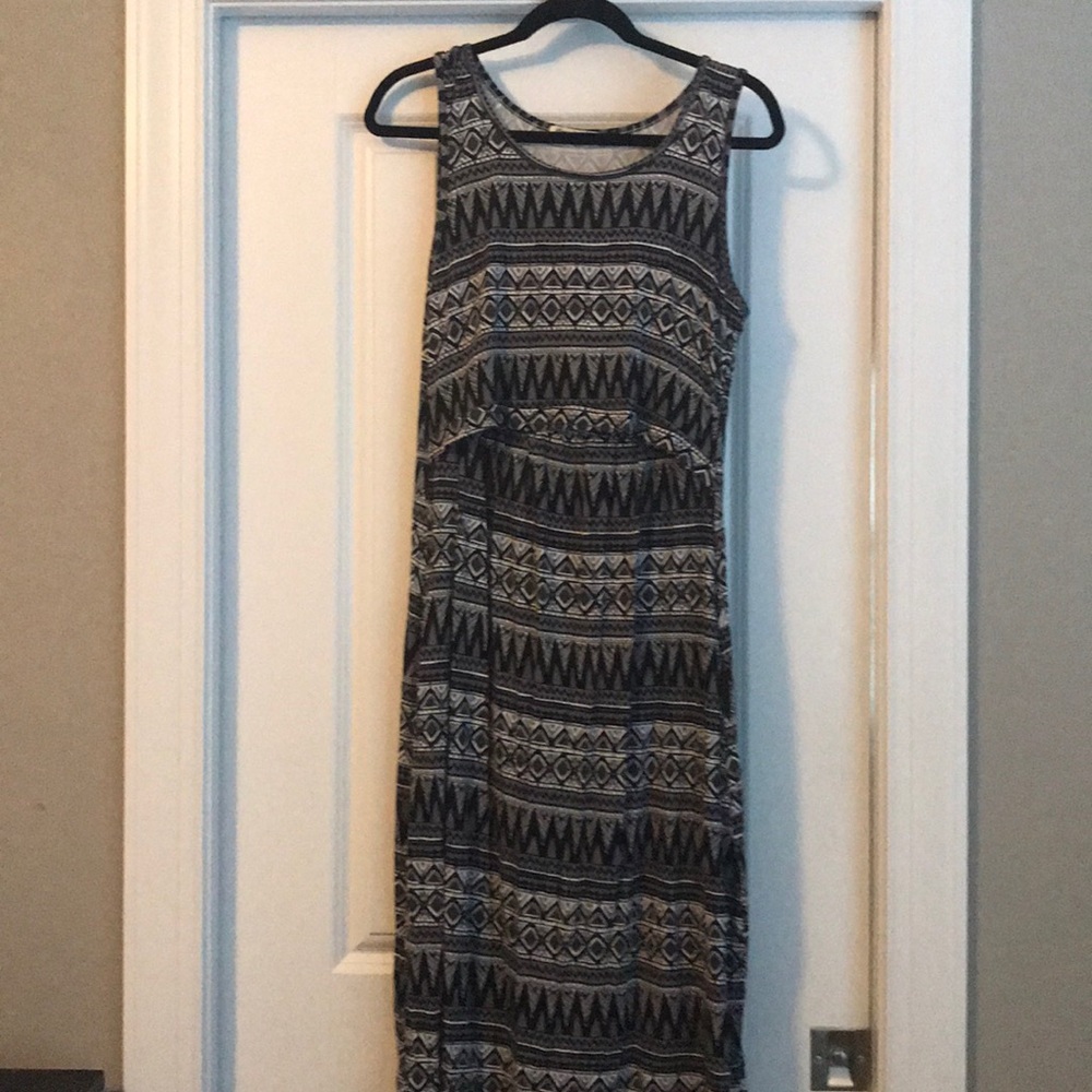 Maternity/Nursing Dress